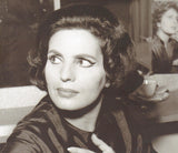 Amália Em Paris