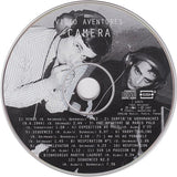 Camera (In Focus) / Camera (Al Riparo)