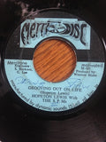 Grooving Out On Life