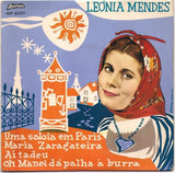 Uma Saloia Em Paris