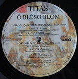 Õ Blésq Blom