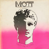 Mott