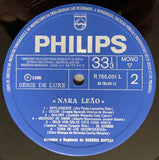 Nara Leão